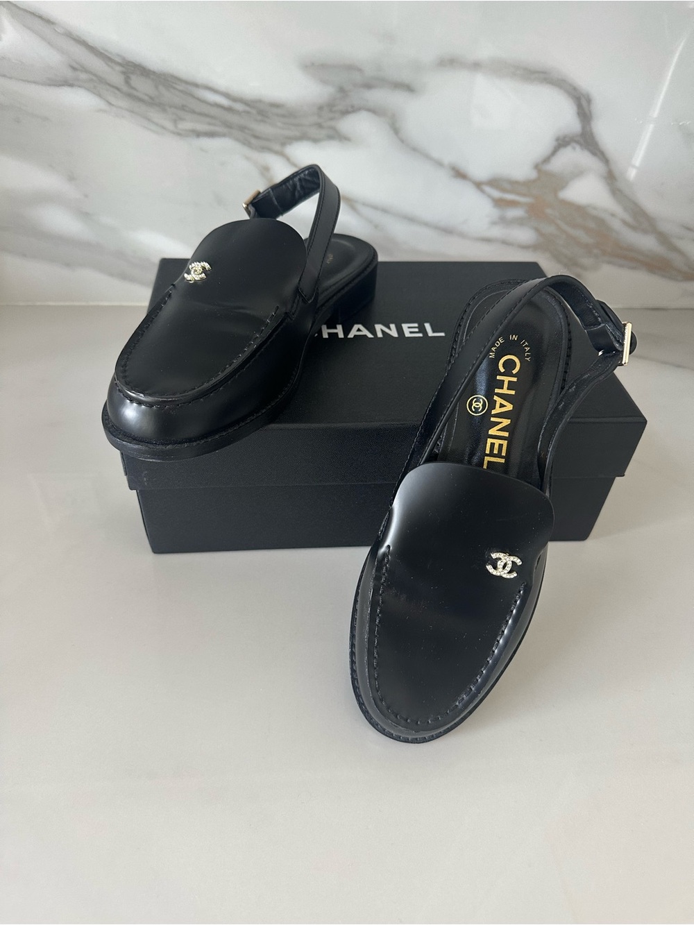 CHANEL Black Leather Slingback Loafer Flats with Gold CC Logo
